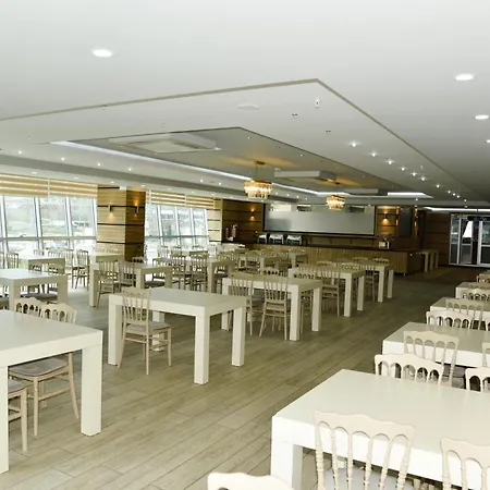 Hotel Cevaher &