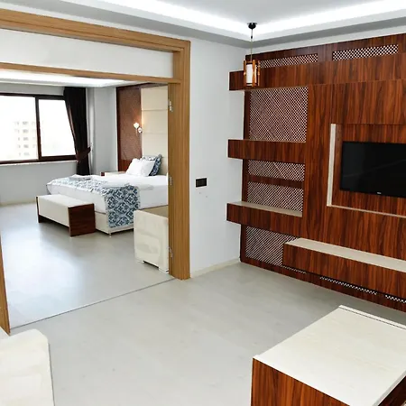 Hotel Cevaher & 4*